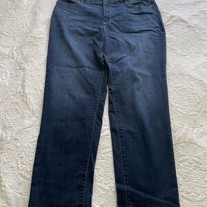 Croft & Barrow Dark Blue Straight Leg Jeans 18
